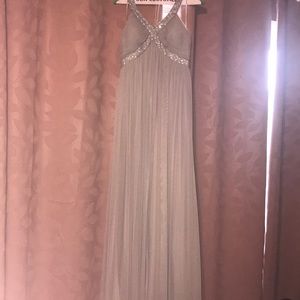 👗 JS Boutique Silver Formal Gown 👗